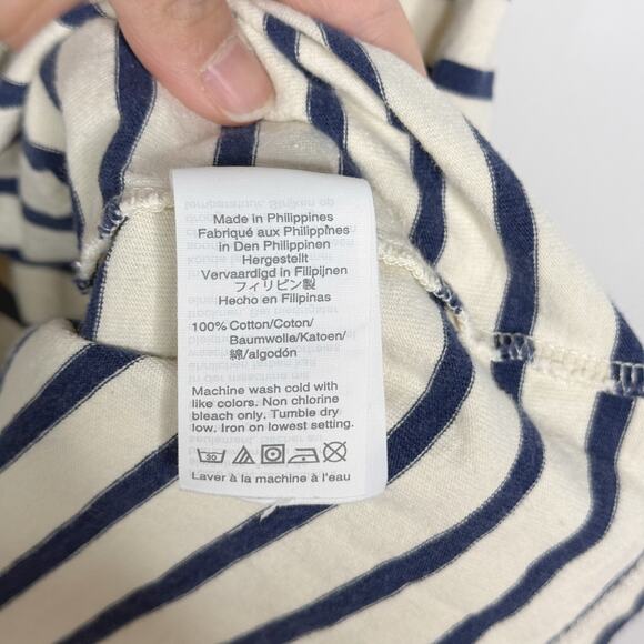 Madewell XSmall Cream Blue Relaxed Tee Dress in Yorktown Stripe Nightfall Hula - Picture 8 of 9